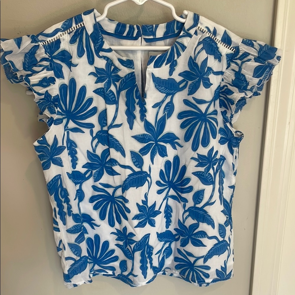 Vineyard Vines Blue and White Ruffled Cap Sleeve Blouse